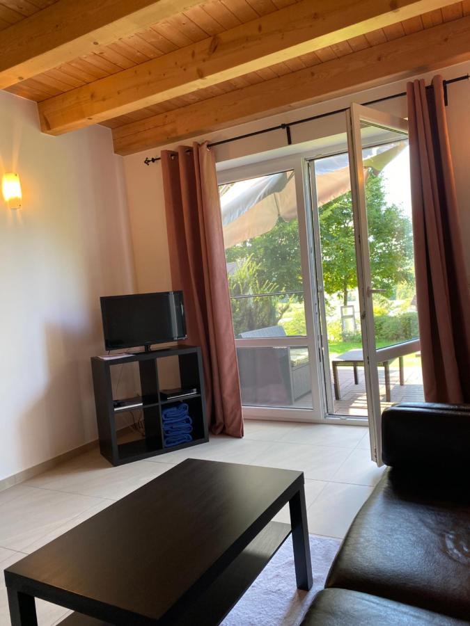 Lesny Apartament Ostrzyce Kültér fotó