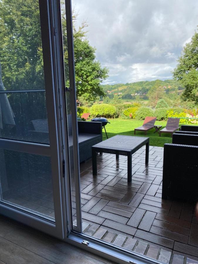 Lesny Apartament Ostrzyce Kültér fotó