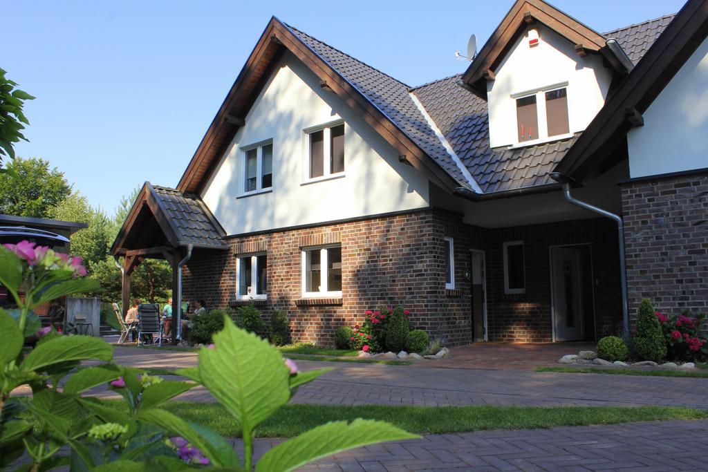 Lesny Apartament Ostrzyce Kültér fotó